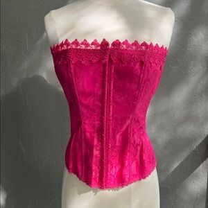 Frederick's of Hollywood Vibrant Pink Lace Bandeau